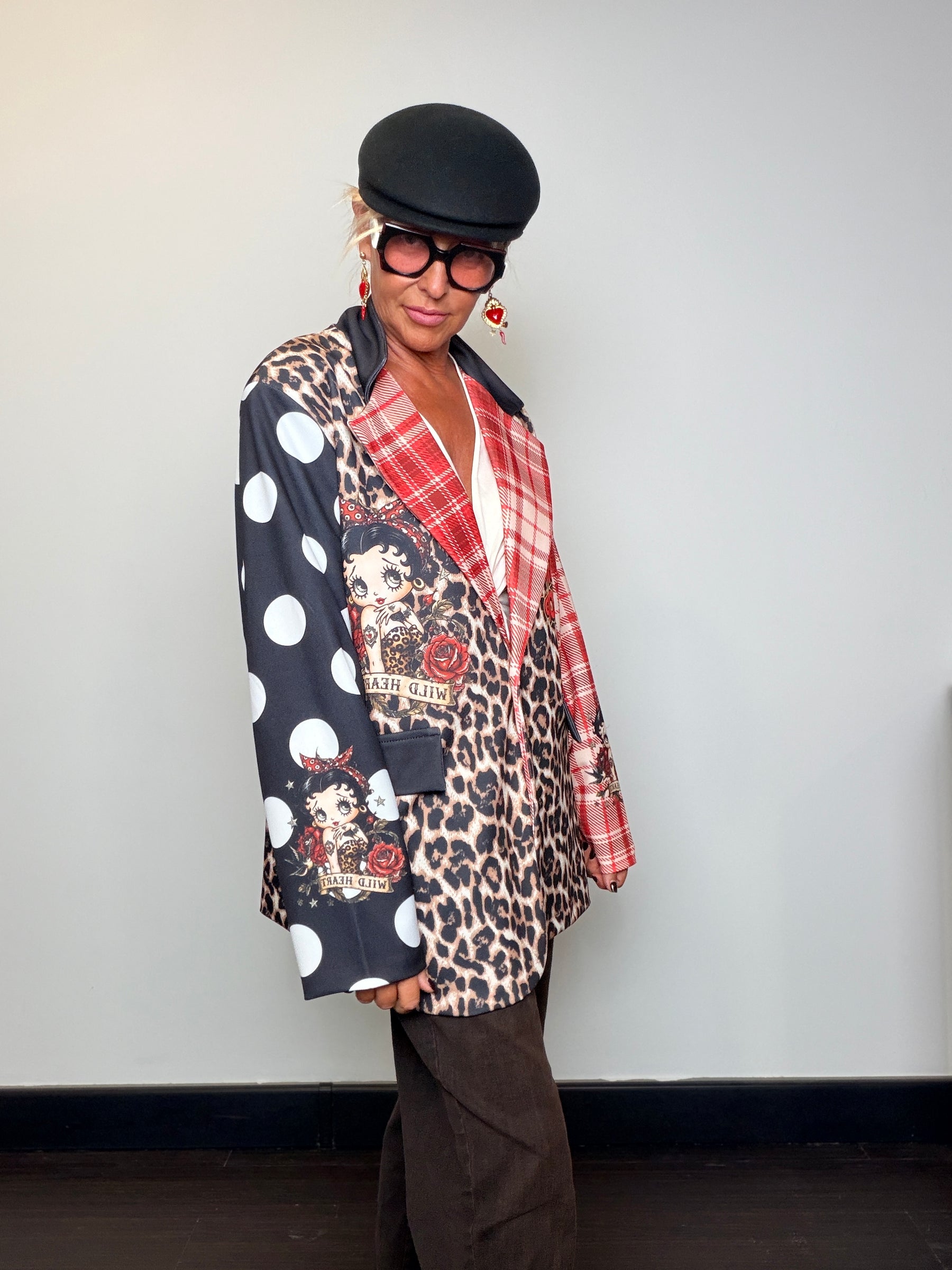 FEMALE – Blazer "Wild Heart" – Quando il Caos Diventa Arte