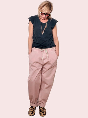 Pantalone in Gabardina Relaxed Fit con Anima Casual Chic