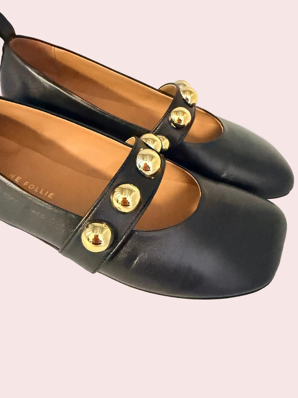 Ballerine in Pelle Chic con Dettaglio Gioiello