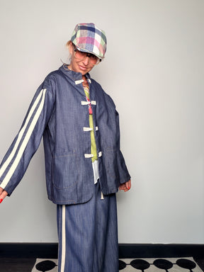 Giacca in Chambray con Alamari e Bande