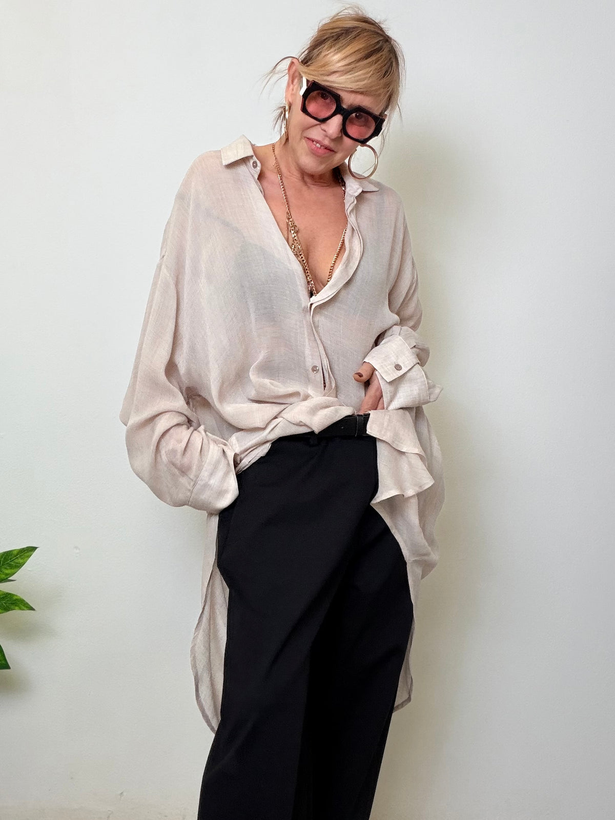 Camicia over leggera con scollo morbido