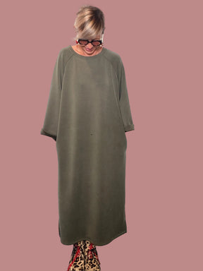 Abito oversize modal verde militare - maniche raglan aperte