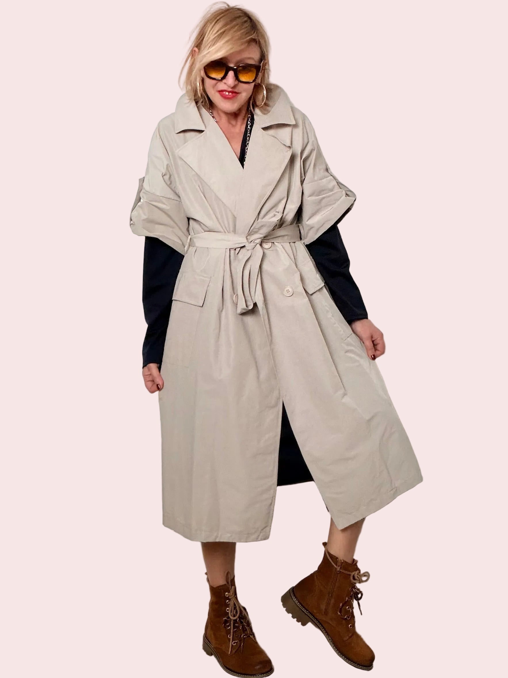 Trench Over Cinturato con manica corta