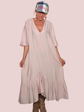Abito Maxi in Viscosa con Balza Asimmetrica