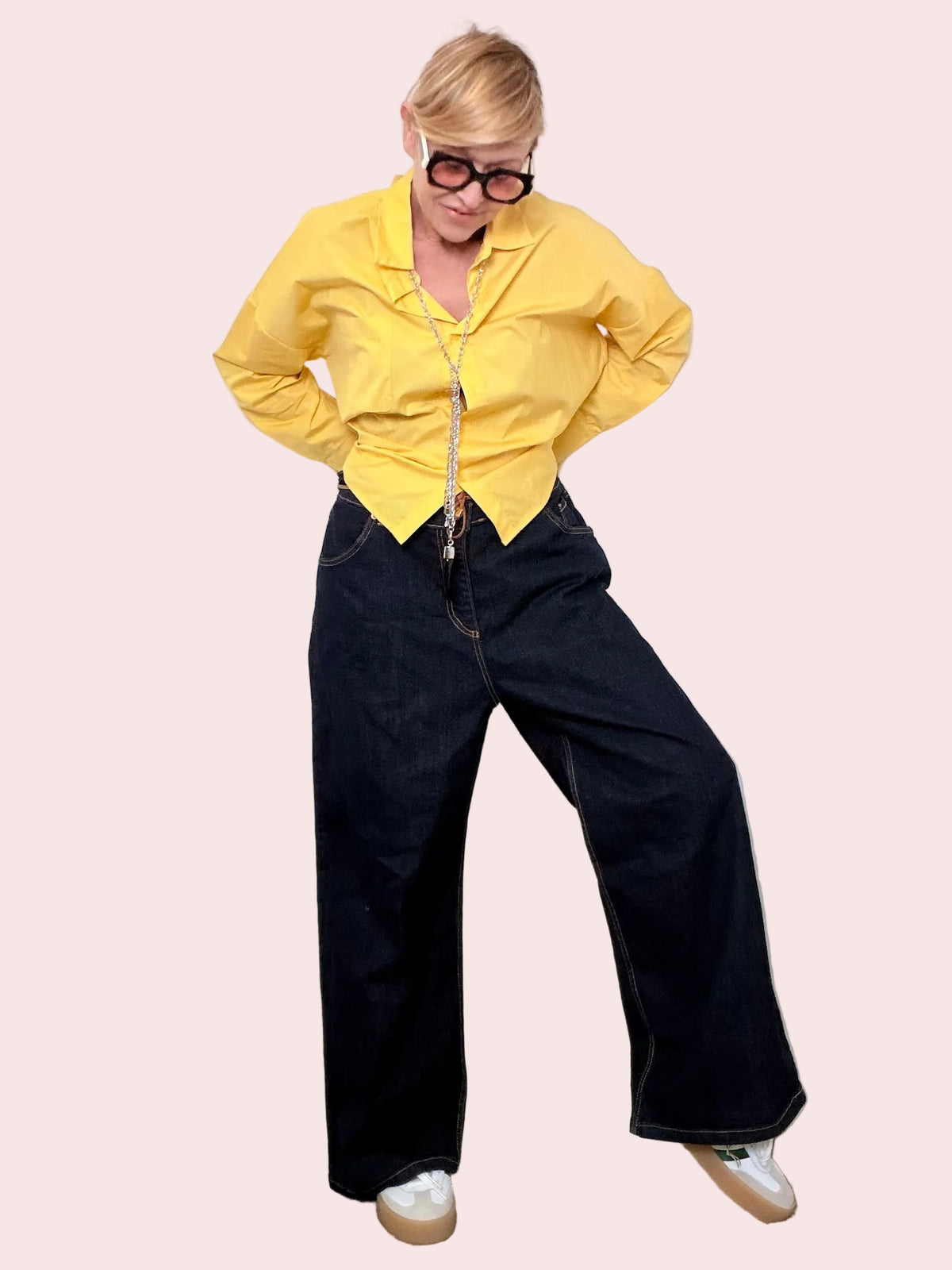 Jeans Over con Cintura in Cuoio