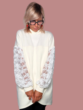 Felpa Oversize con Maniche in Pizzo
