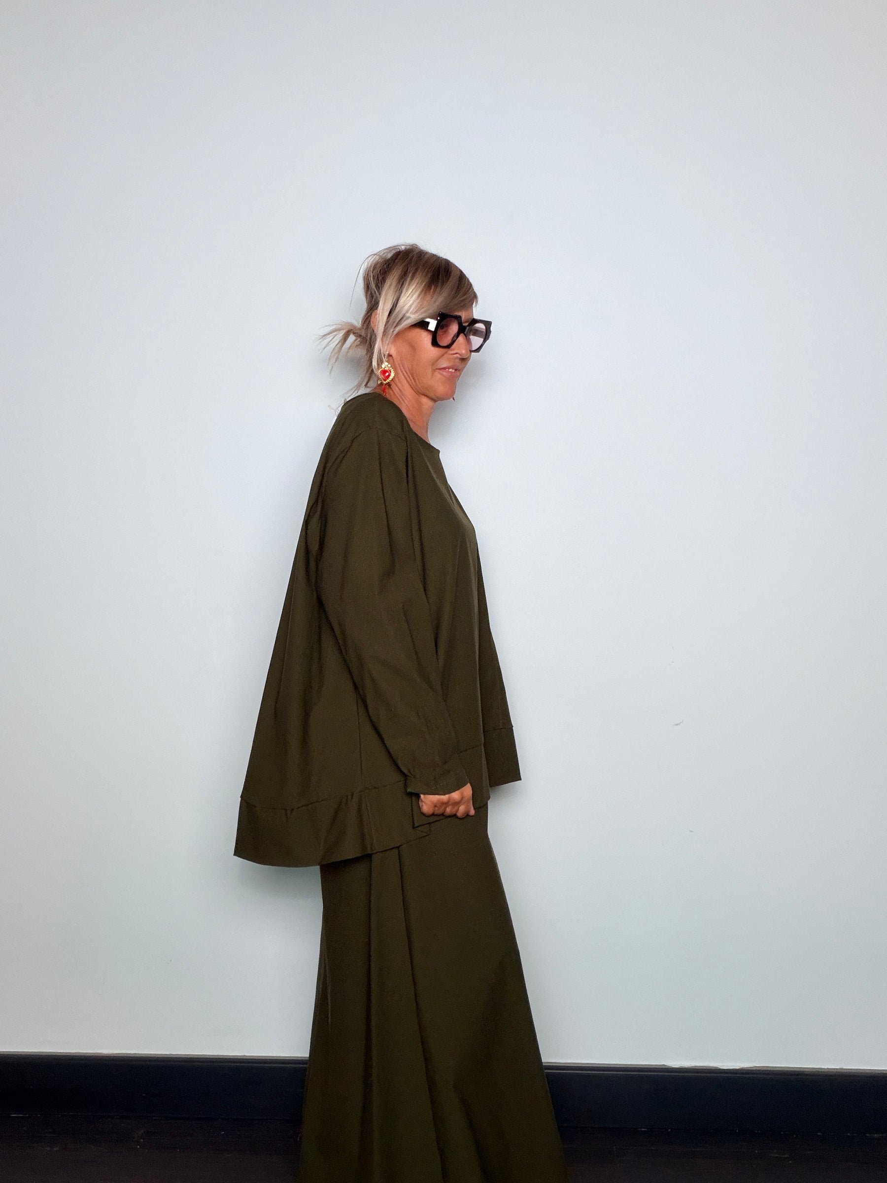 Maglia  Oversize Bengalina Verde Militare Trapezio Balza Orizzontale