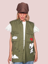 Gilet Cargo in Cotone Verde Militare con Patch Snoopy