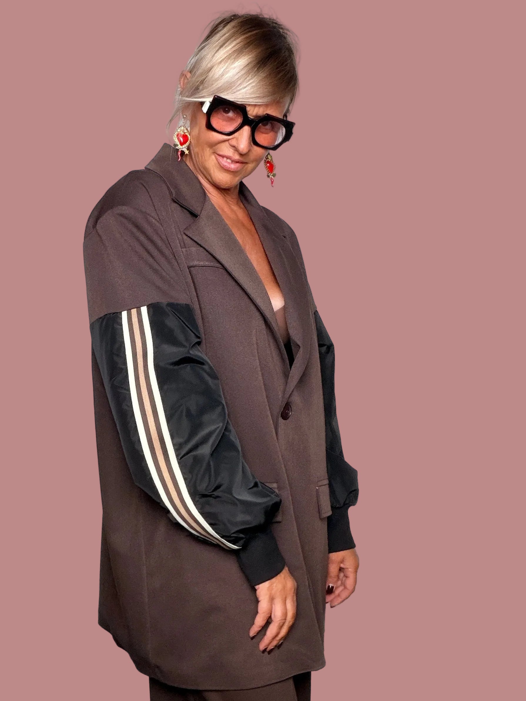 Blazer punto Milano marrone manica nera sport stripe - vista laterale dettaglio manica