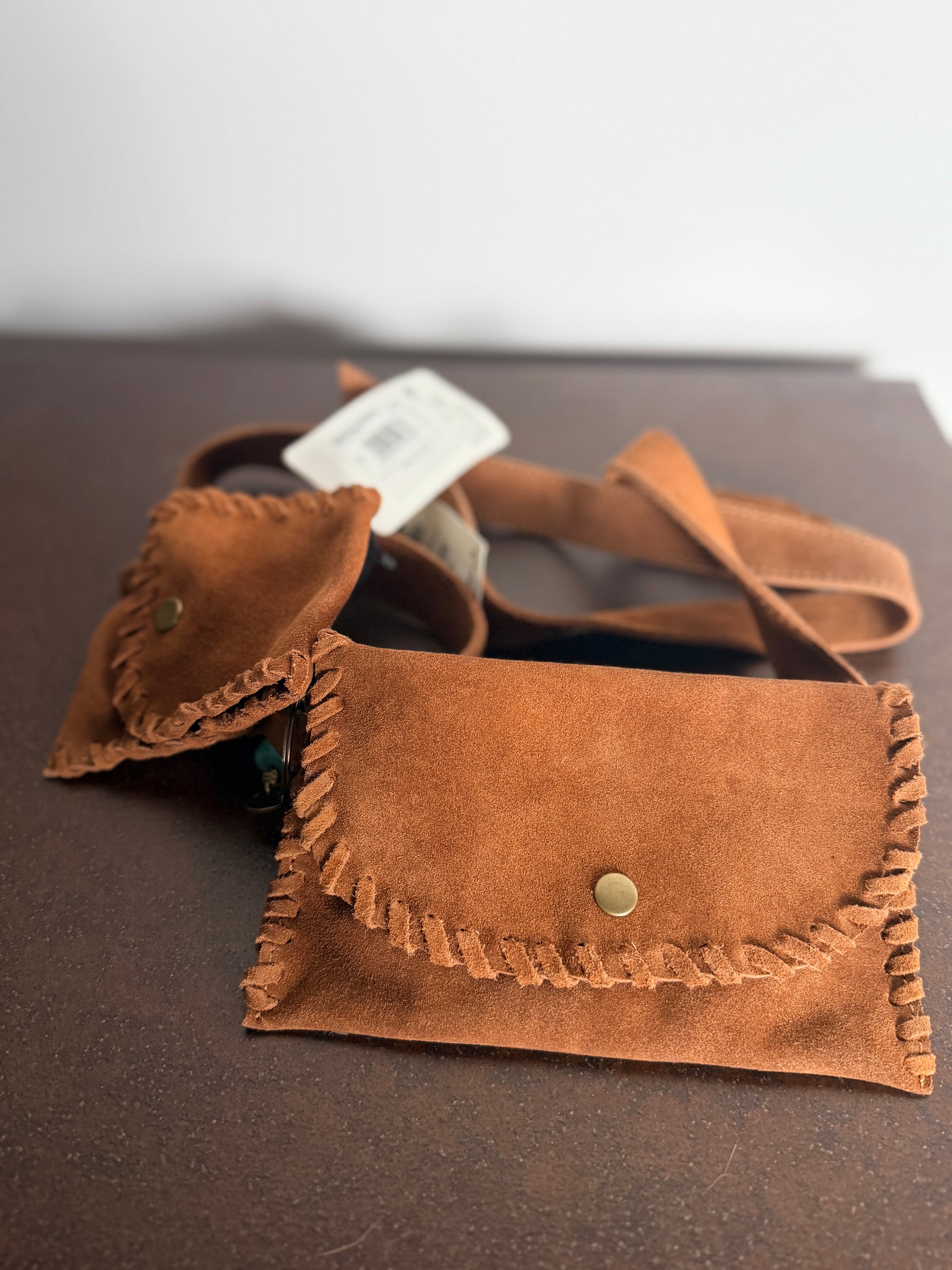 Cintura Marsupio in Camoscio con Charm Turchese