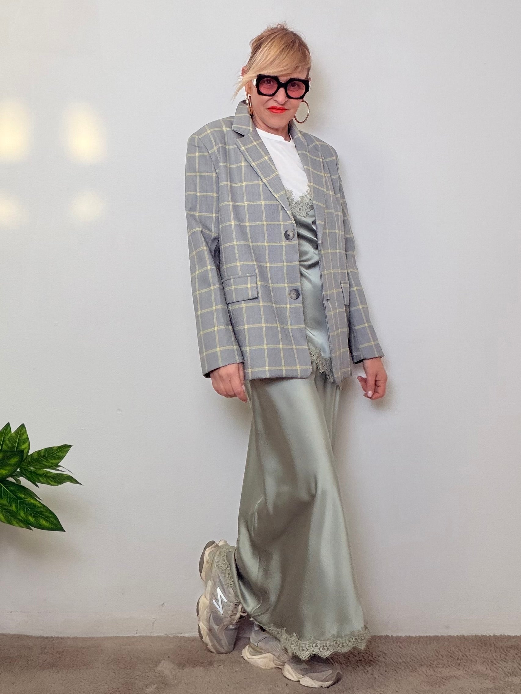 Giacca Check Ricamata “Nic George’s” – Urban Chic Edition