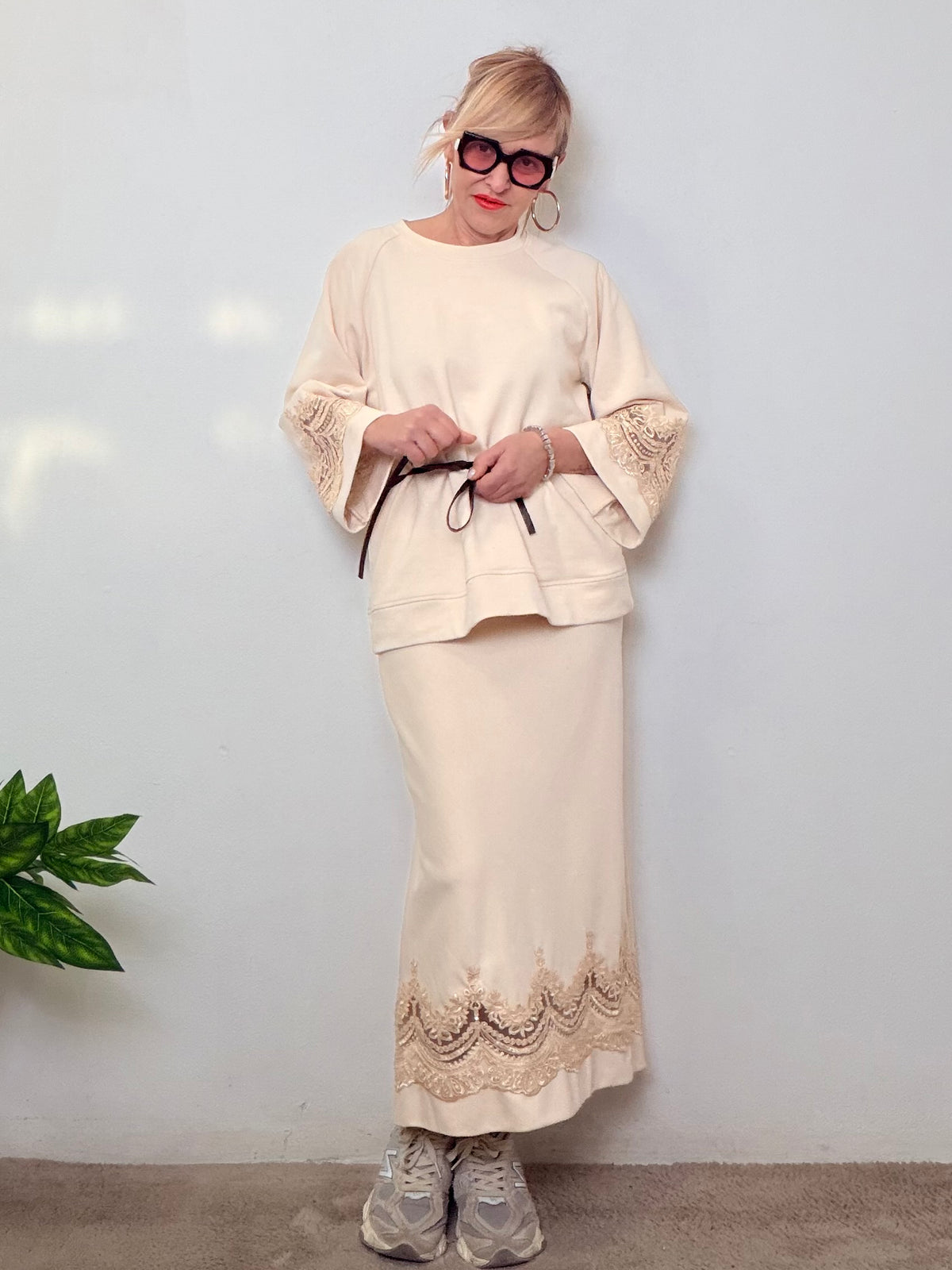 Gonna Lunga con Ricami “Romantic Chic”