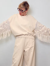 Felpa Cropped con Frange “Boho Chic”