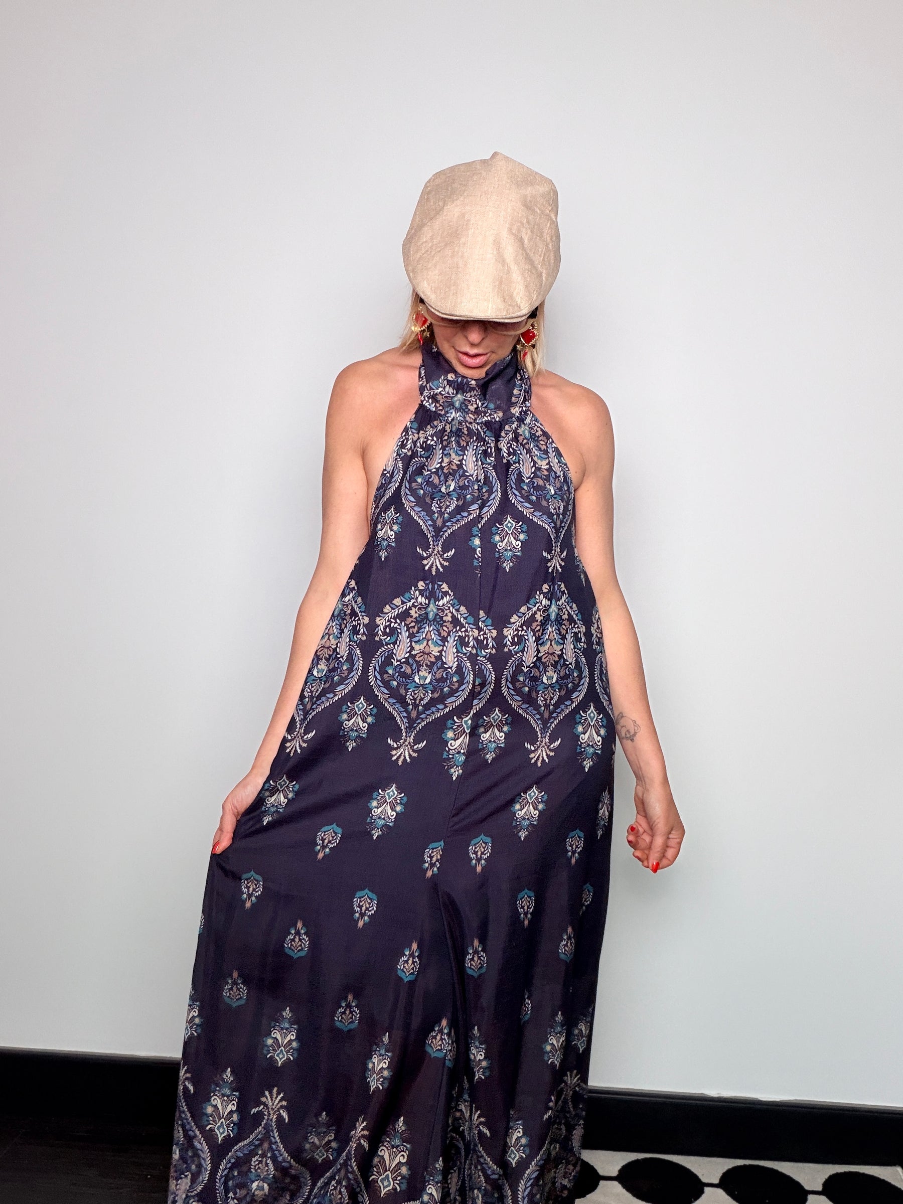 Tuta Jumpsuit Halter in Tencel e Lino con Stampa Paisley Blu Notte