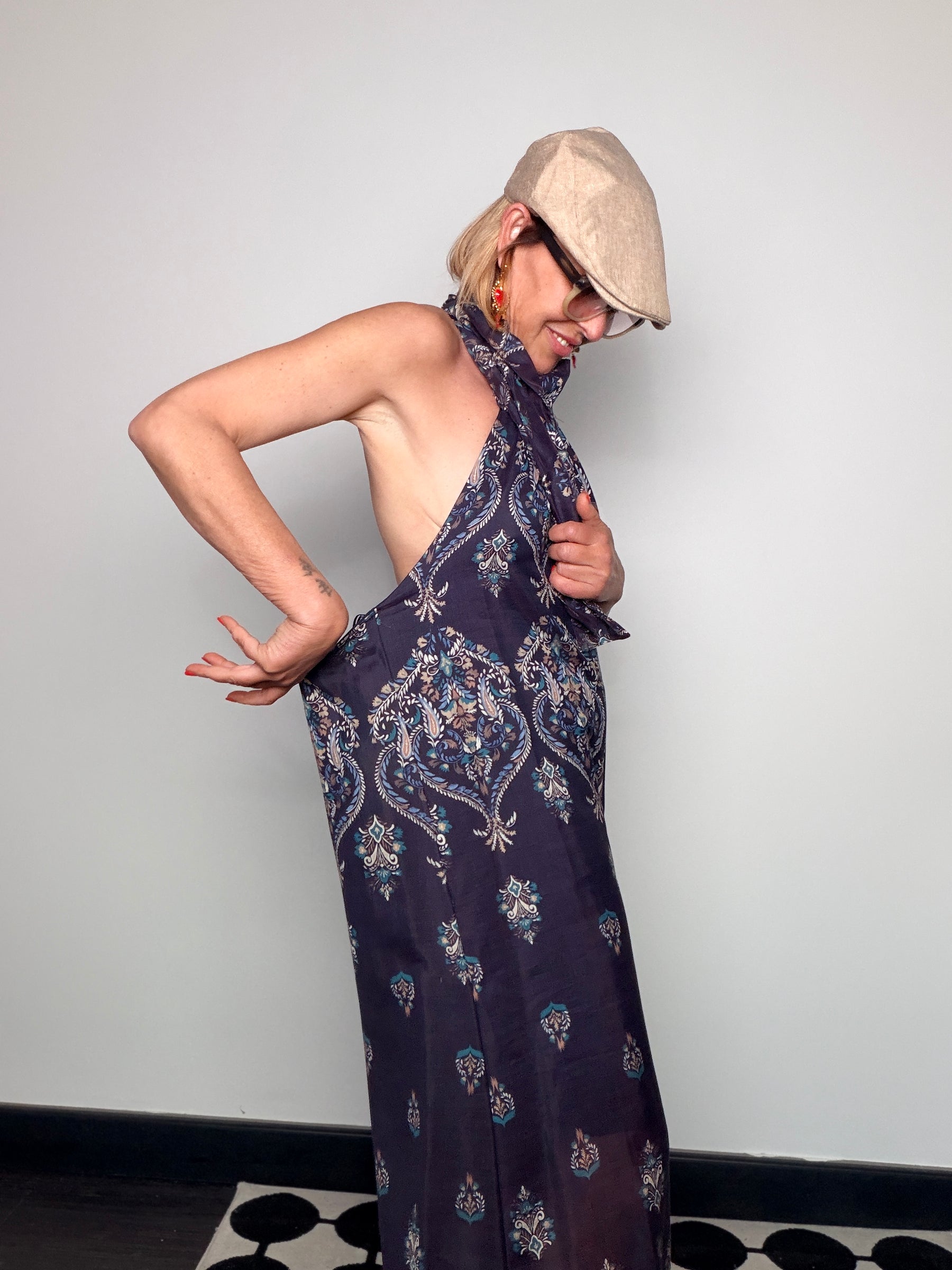 Tuta Jumpsuit Halter in Tencel e Lino con Stampa Paisley Blu Notte