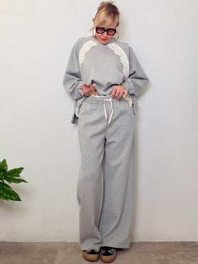 Pantalone in Felpa Wide Leg con Pizzo “Cozy Romance”