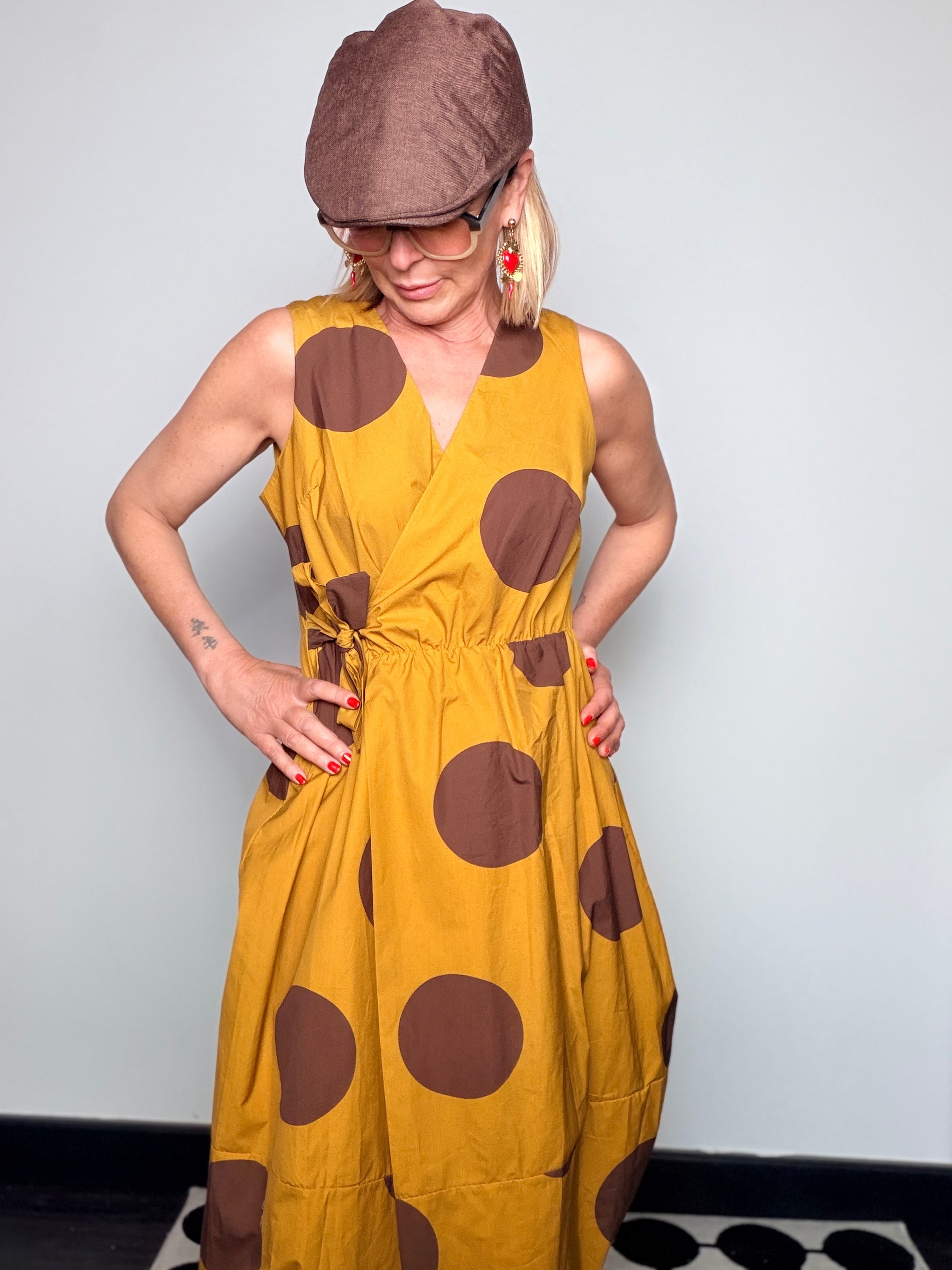 Abito Balloon in Cotone con Maxi Pois e Scollo a V Incrociato