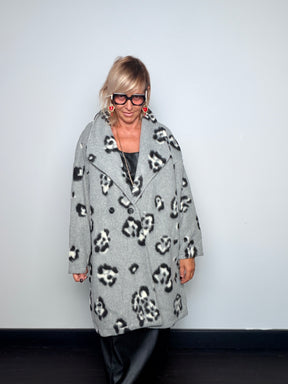 Cappotto Over Stampa Leopard in Bouclé | 4 Colori