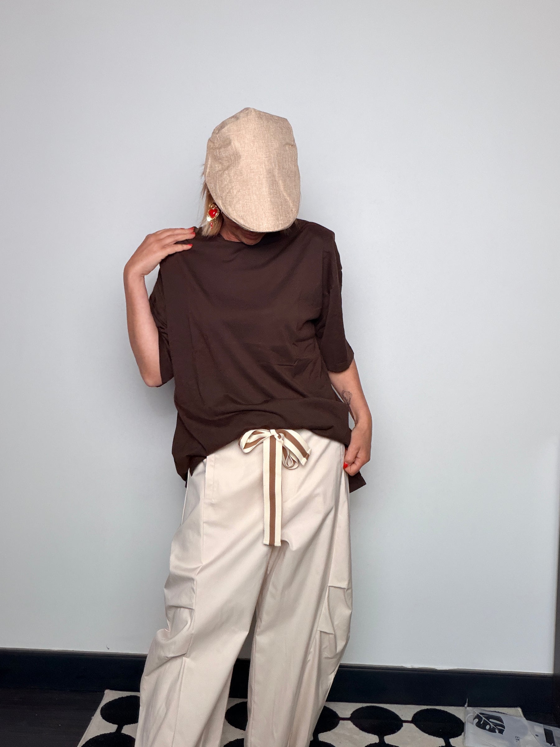 T-Shirt Oversize con Spalline