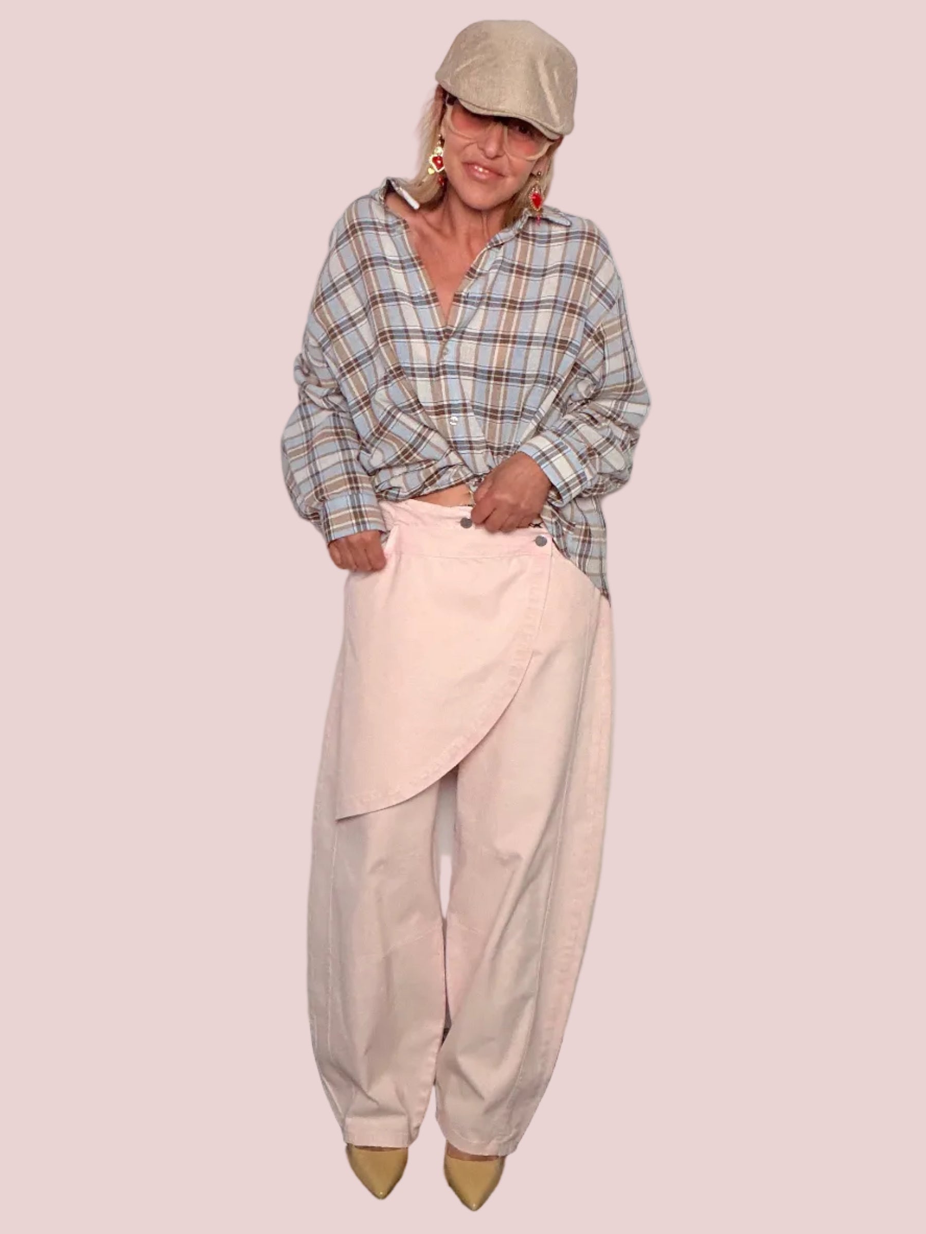 Pantalone Banana in Cotone Sabbiato con Chiusura a Portafoglio