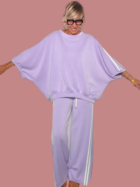 Maglia lilla Female oversize con bande bianche sulle maniche