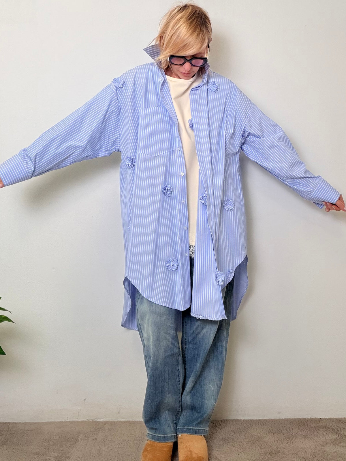 Camicia Over a Righe con Applicazioni – Cute Attitude