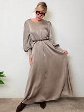 Abito Satin Soft Elegance