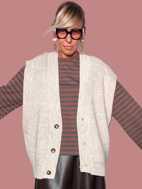 Gilet in Maglia Over con Bottoni