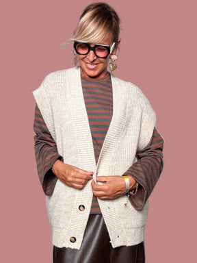 Gilet in Maglia Over con Bottoni