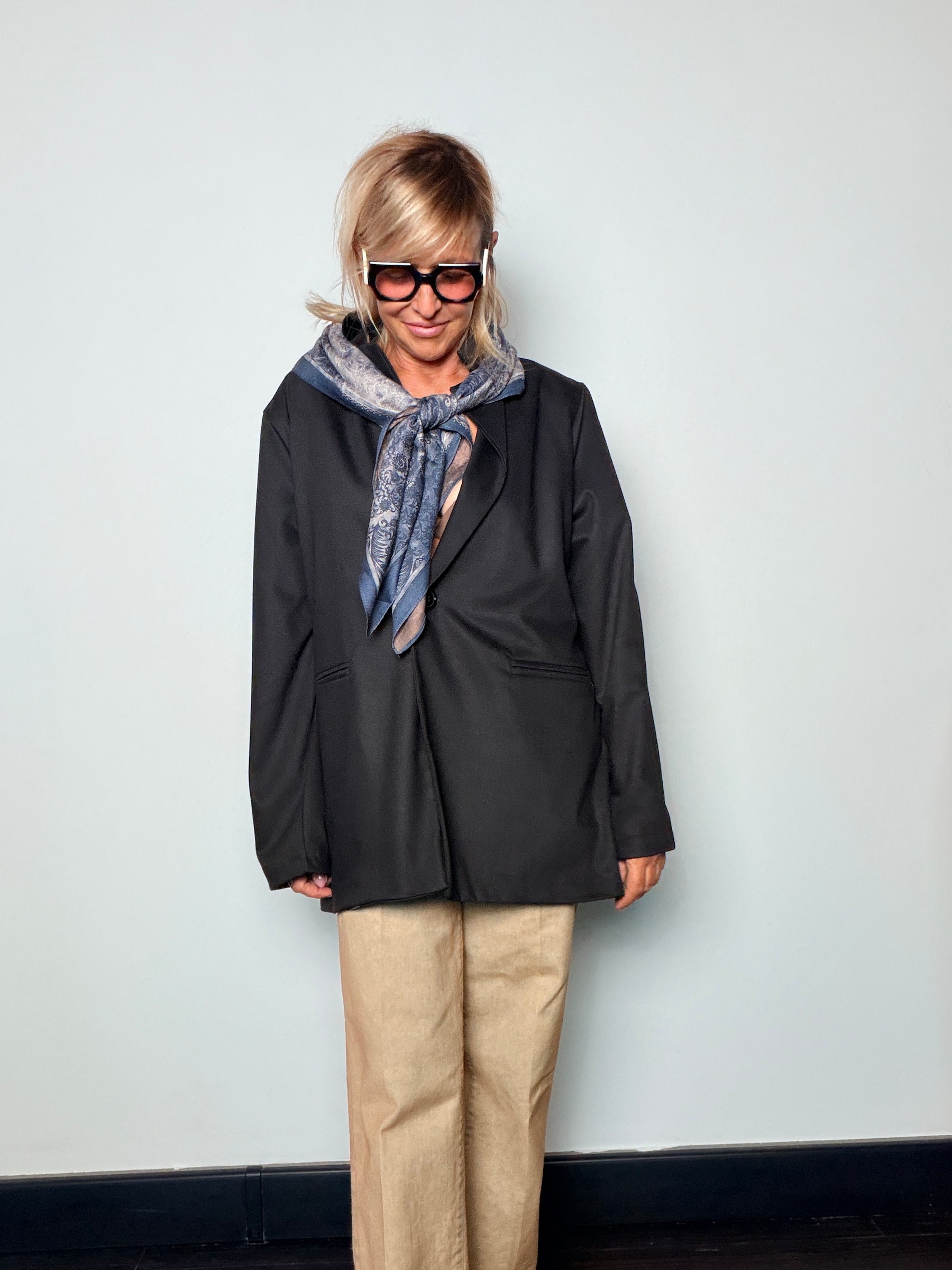 Giacca Blazer Over con Foulard Incluso