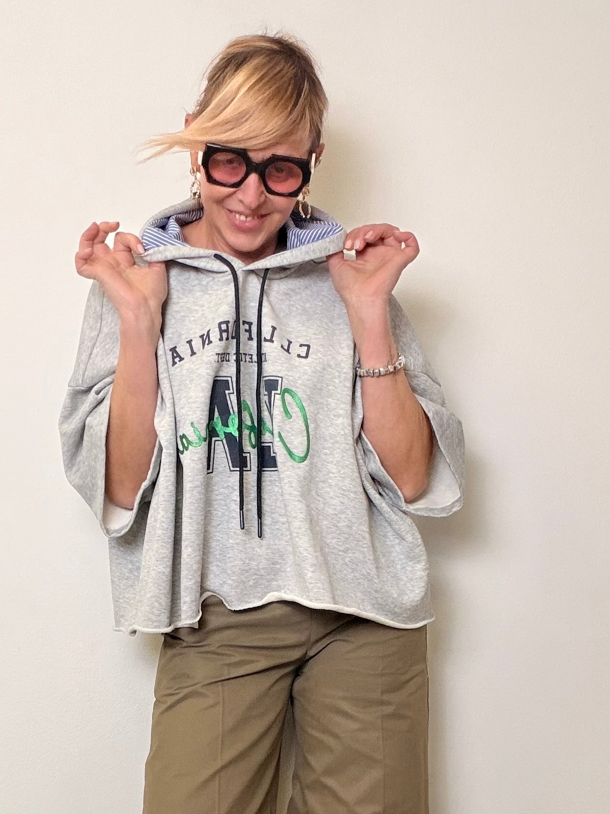 Felpa Cropped College Mood