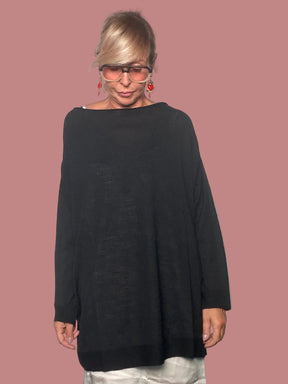 Maglia oversize a barchetta