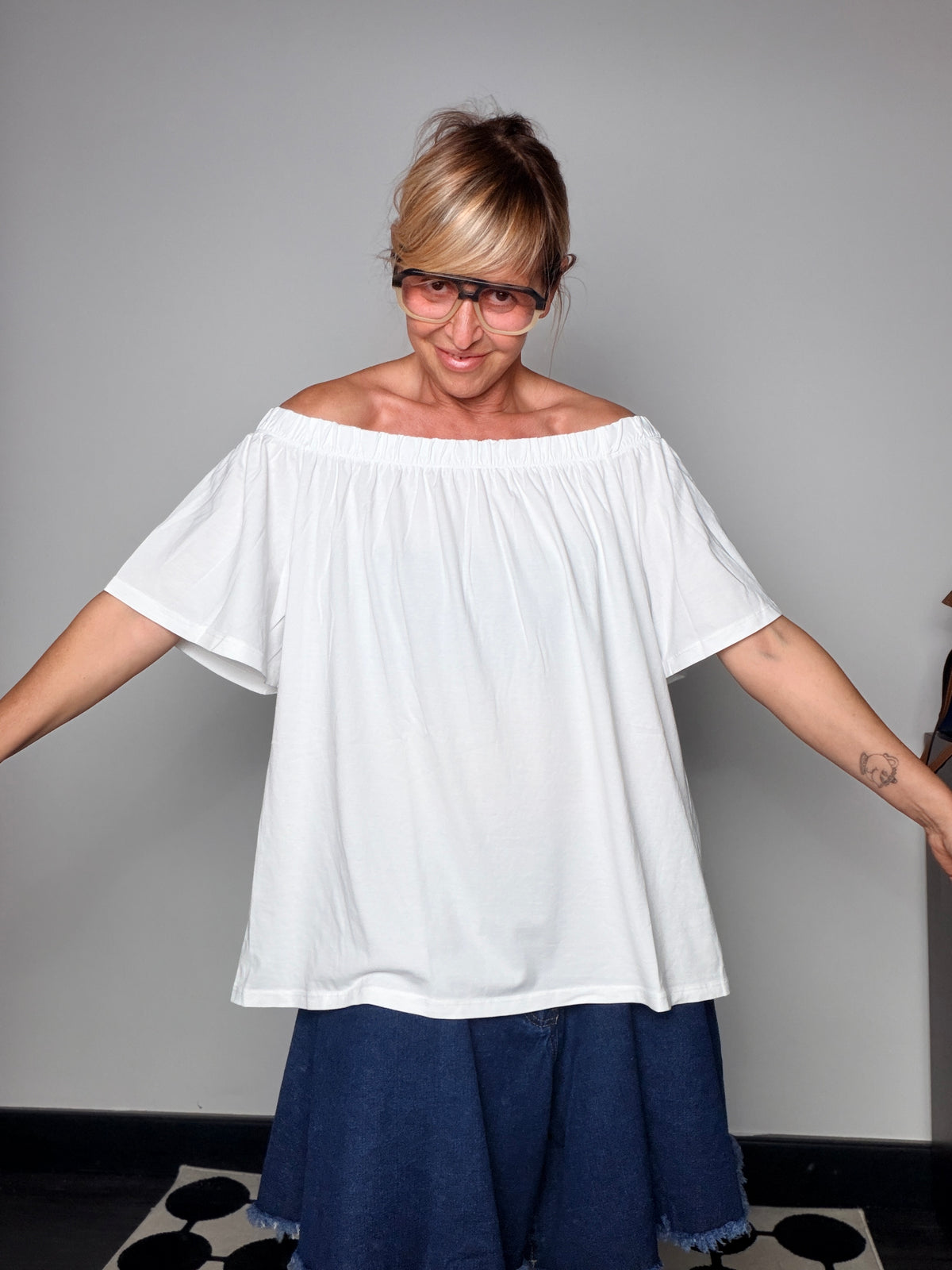 Top Off-Shoulder Oversize in Chiffon
