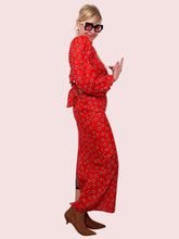 Abito con Scollo Dietro e Fiocco