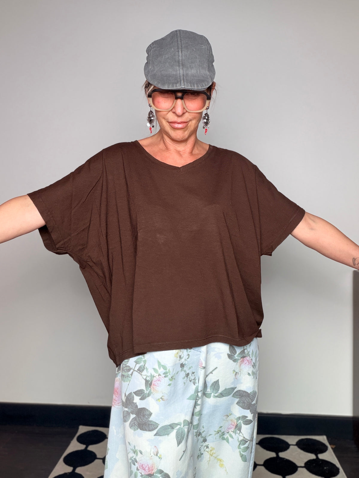 T-Shirt Oversize Scollo V Maniche Pipistrello