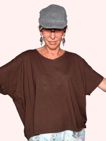 T-Shirt Oversize Scollo V Maniche Pipistrello