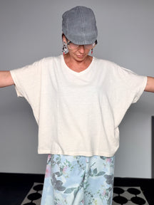T-Shirt Oversize Scollo V Maniche Pipistrello