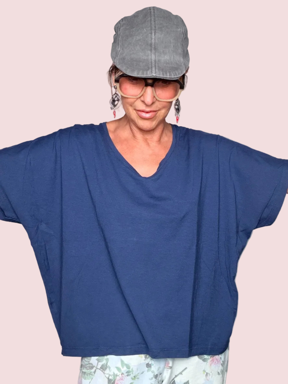 T-Shirt Oversize Scollo V Maniche Pipistrello