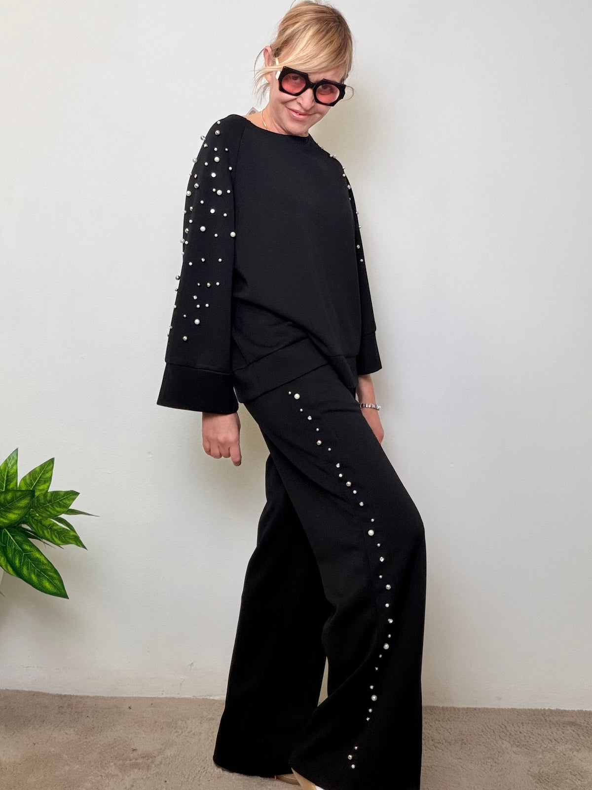 Completo Modal con Perle e Borchie