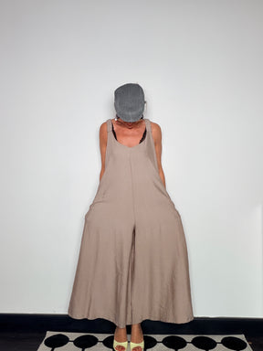 Tuta Jumpsuit Maxi Oversize Scollo V con Spalline Elasticate