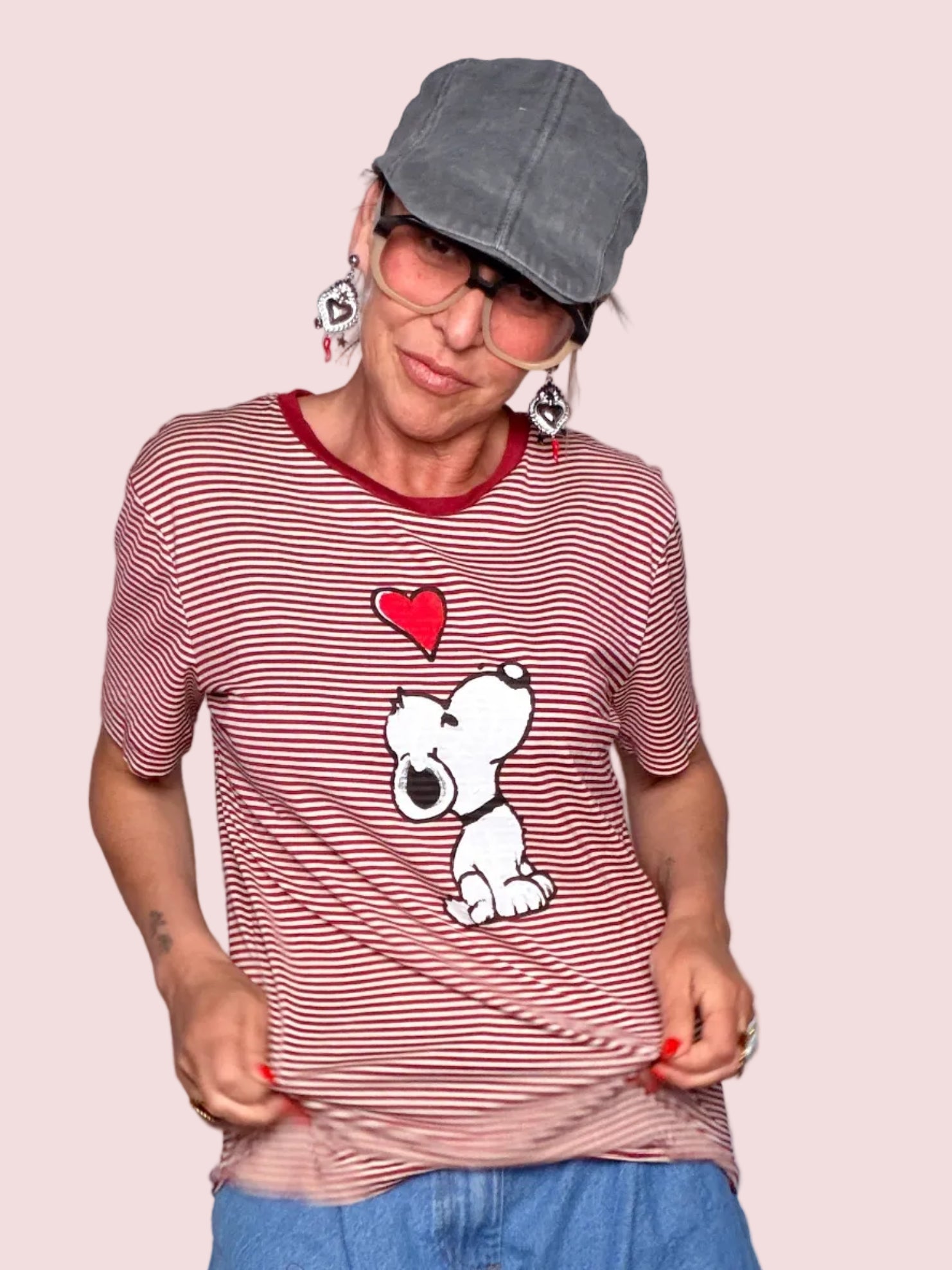 T-Shirt Oversize Snoopy a Righe con Collo a Contrasto