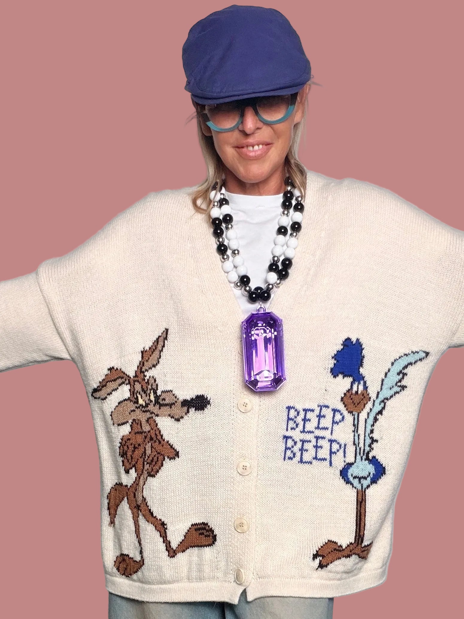 Cardigan over con fantasia cartoon