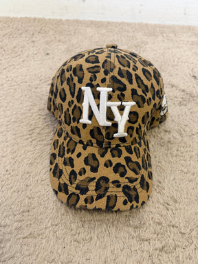 Cappelli baseball con logo e stampa animalier