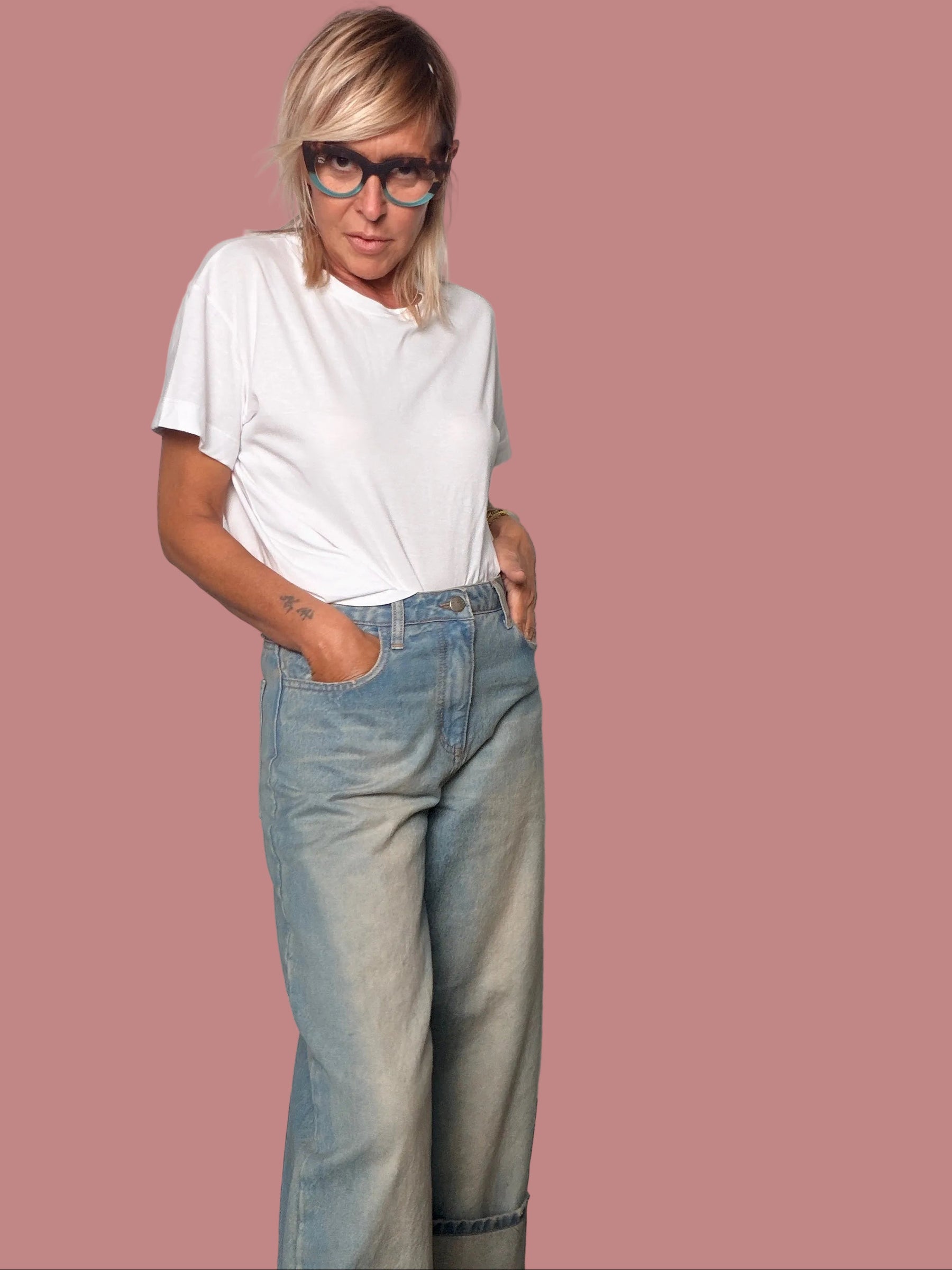 Jeans Wide Leg con Maxi Risvolto “Vintage Cool”