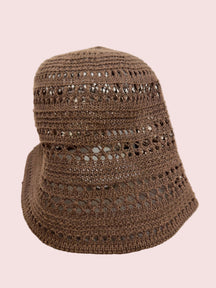 Cappello bucket intrecciato
