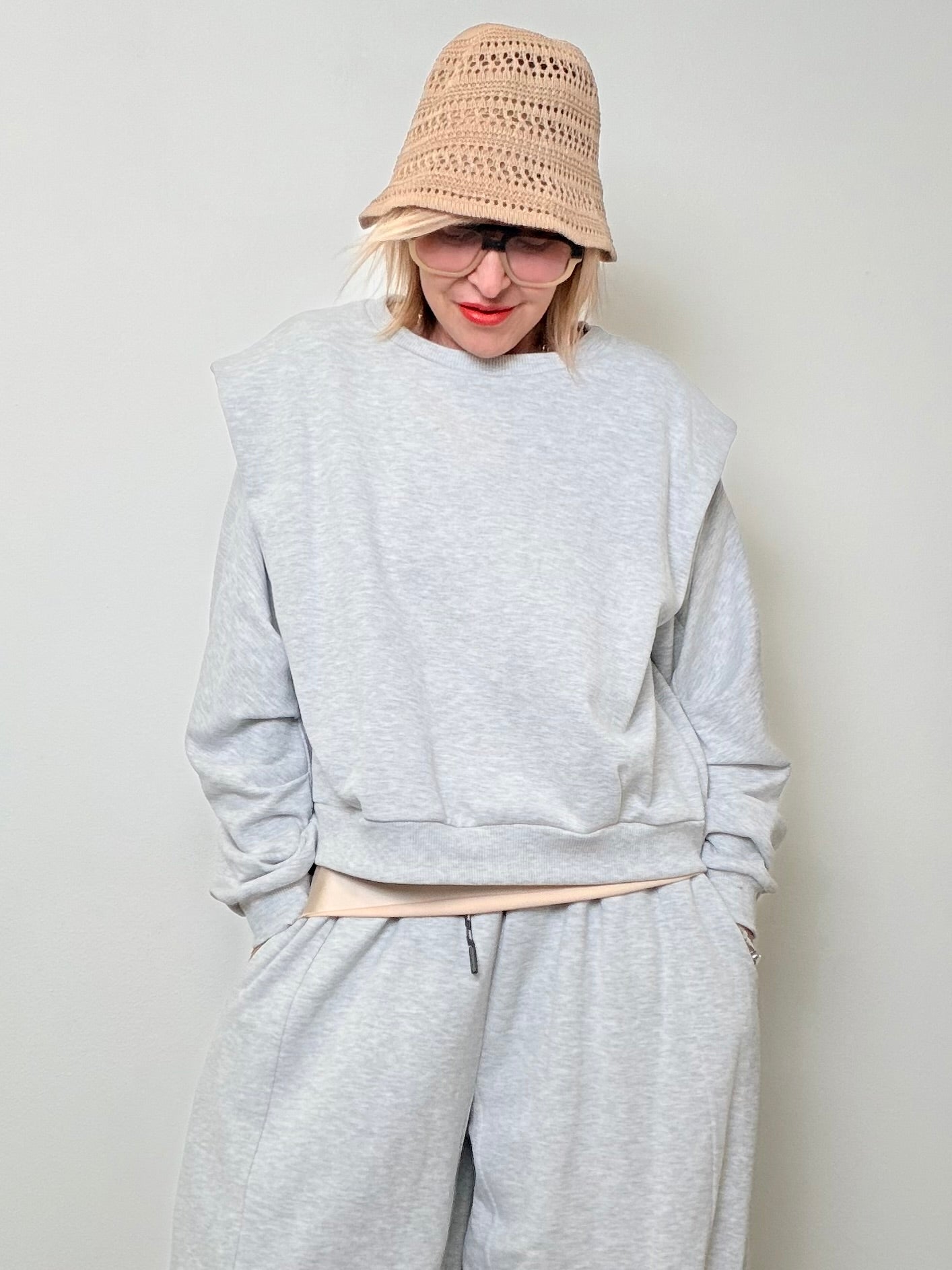 Felpa over con spalle strutturate