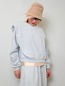 Felpa over con spalle strutturate