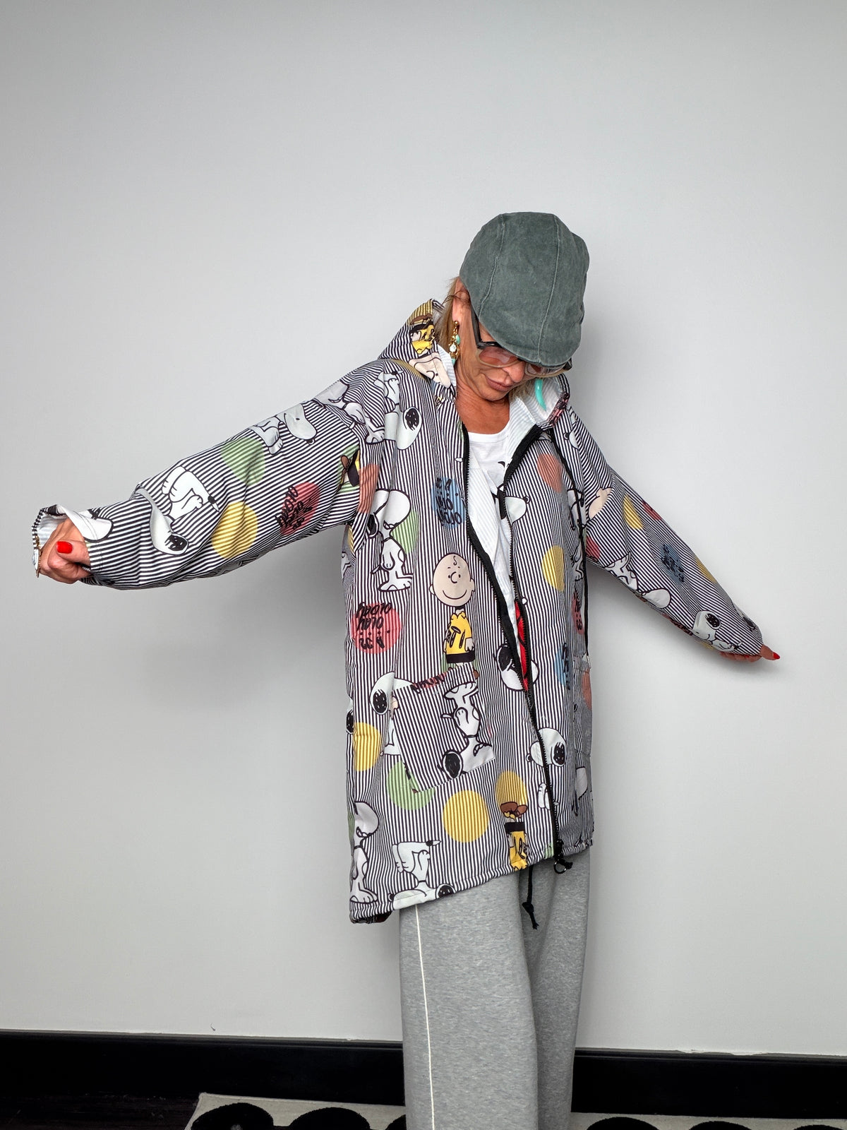 Trench Leggero Oversize Stampa Grafica