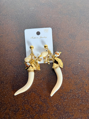 Orecchini Pendenti Corno Charm