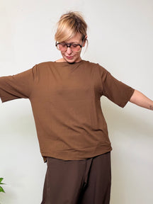 Maglia over taglio vivo